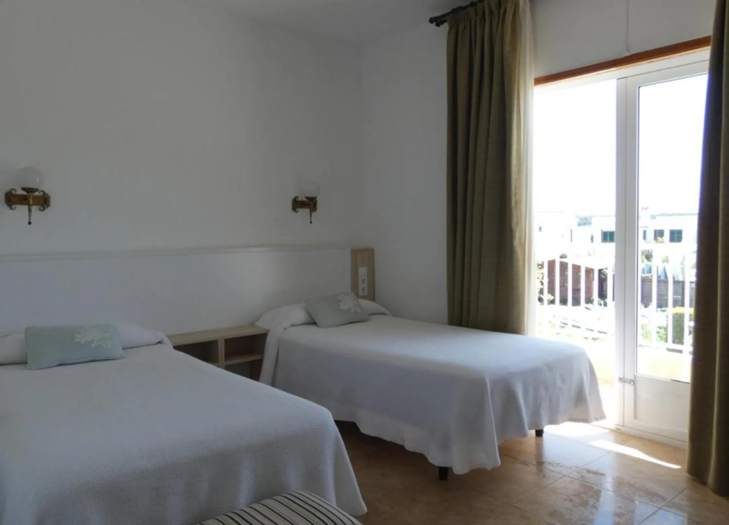 Hostal Port Fornells (Adults Only) 2*, Fornells (Menorca)